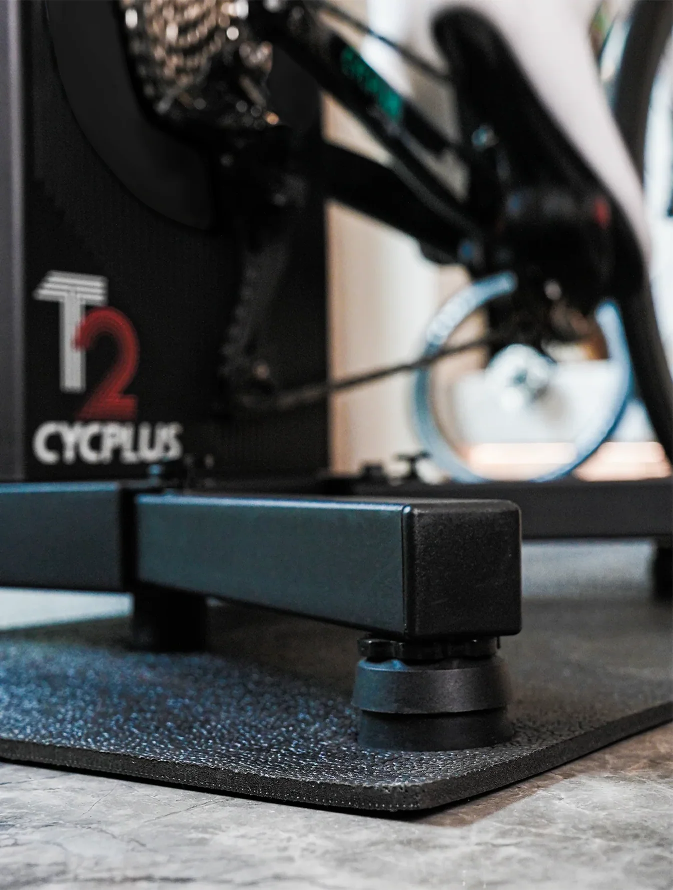 cyklisticky-directdrive-smart-trenazer-cycplus-t2-popis-produktu (4)